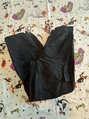 Men's Black Cargo Pants - Elastic Waist